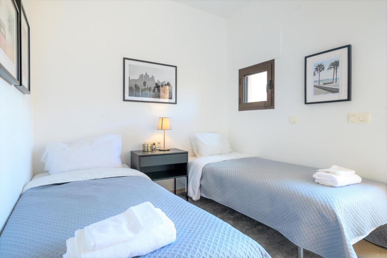 9 Penthouse With Amazing Sea Views, Close To Golf Manilva Duquesa Exterior photo