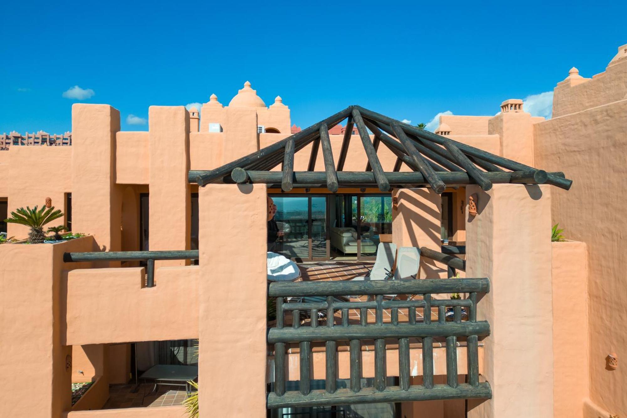 9 Penthouse With Amazing Sea Views, Close To Golf Manilva Duquesa Exterior photo